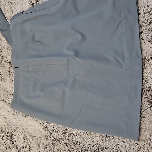 Banana Republic skirt - Picture 2 of 2